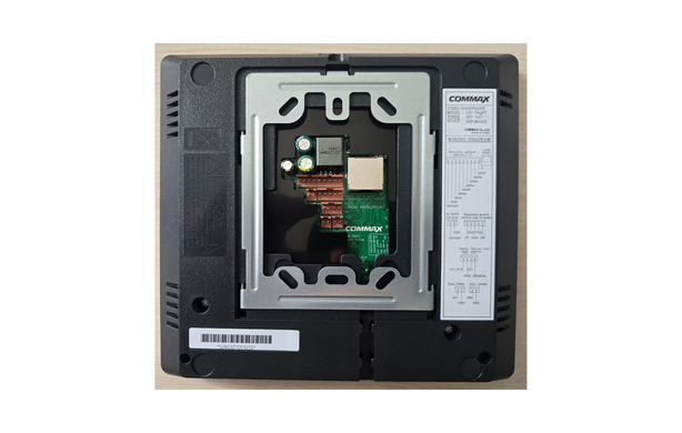 Комплект видеодомофона Commax (CIP-70QPT 7'' Wi-Fi + CIP-D20YS 125&deg;)