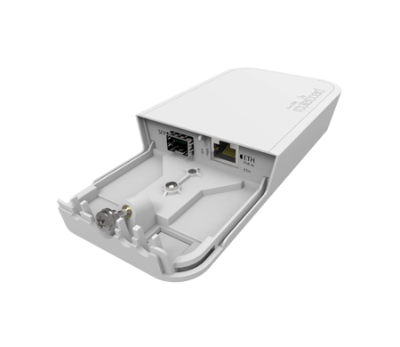 Медіаконвертер (SFP - RS-45) вуличний MikroTik RBFTC11 PoE
